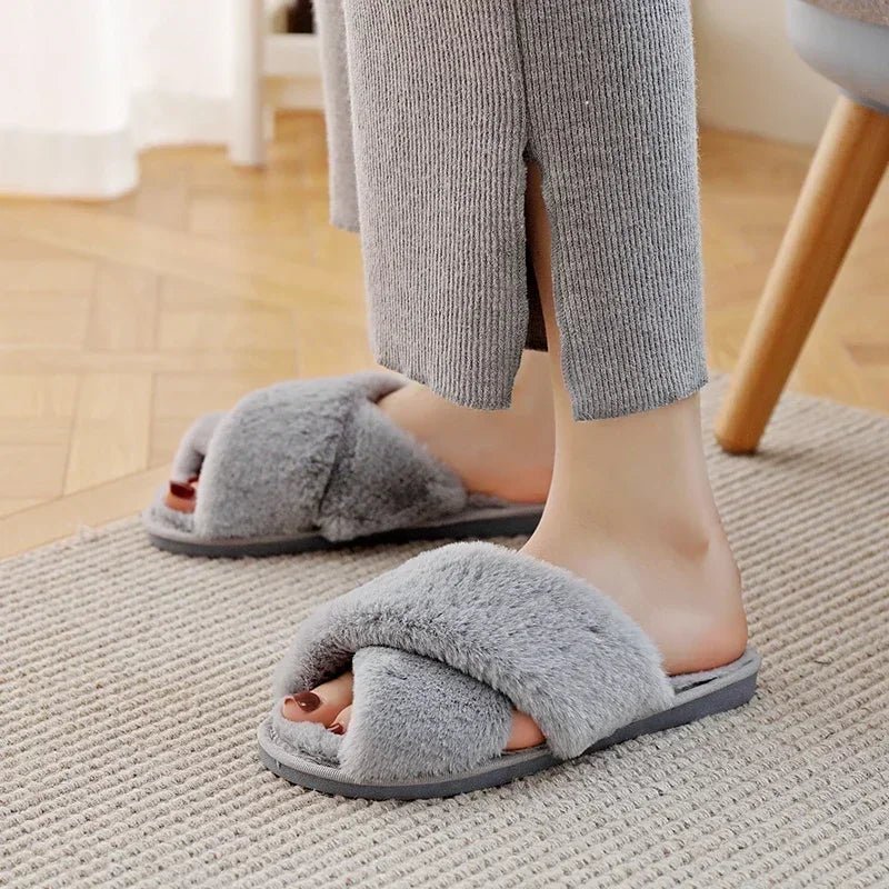 Cozy Plush Women’s Faux Fur Slippers – Winter Indoor Comfort Slides - Merry & Cosy