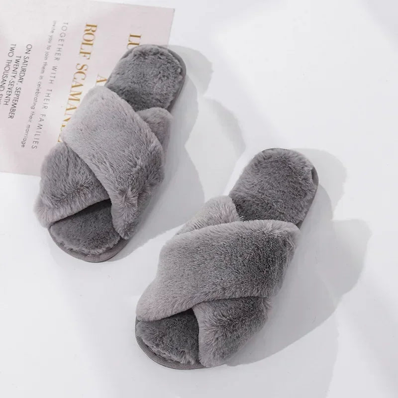 Cozy Plush Women’s Faux Fur Slippers – Winter Indoor Comfort Slides - Merry & Cosy