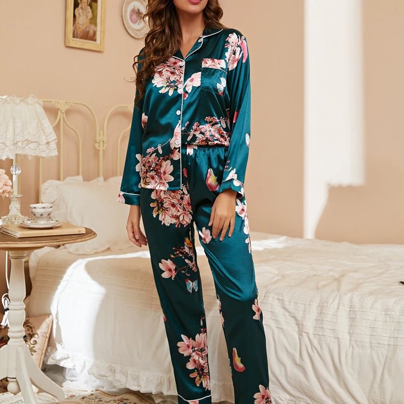 The Ultimate Satin Pyjama Set - Merry & Cosy