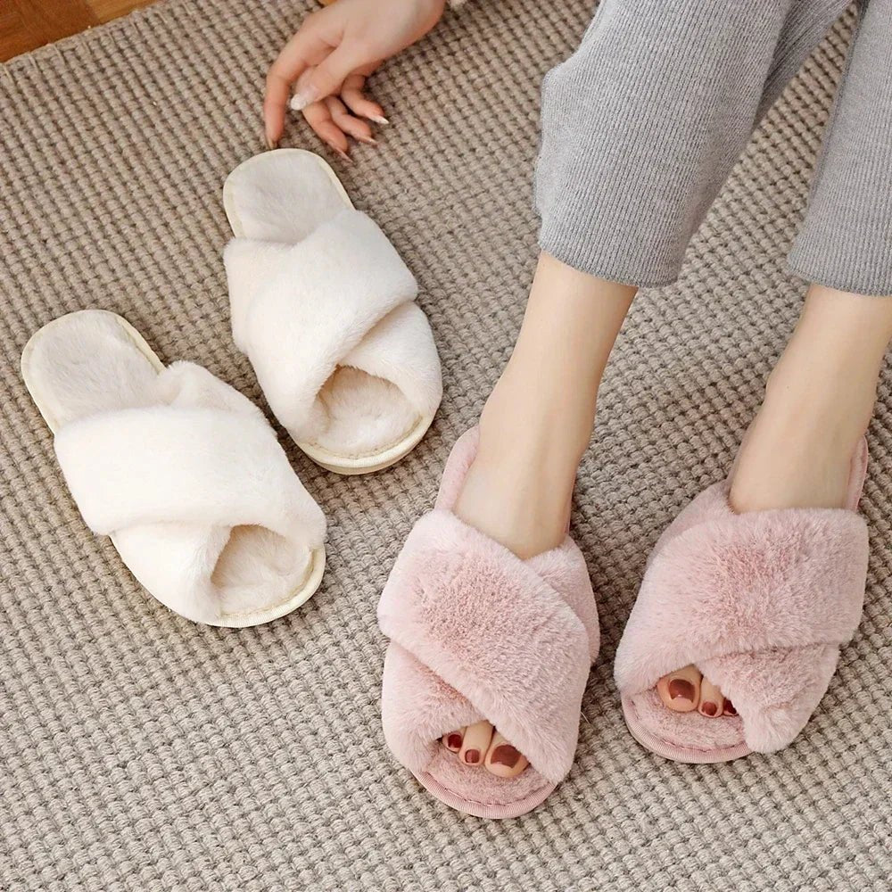 Cozy Plush Women’s Faux Fur Slippers – Winter Indoor Comfort Slides - Merry & Cosy