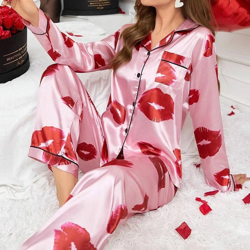 The Ultimate Satin Pyjama Set - Merry & Cosy