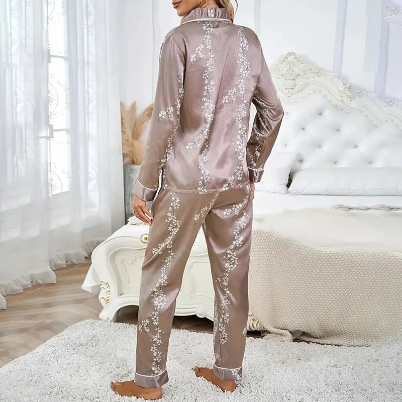 The Ultimate Satin Pyjama Set - Merry & Cosy